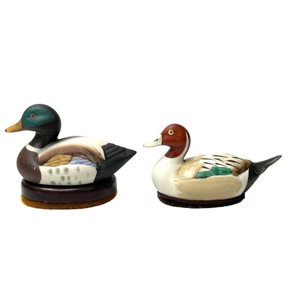 Lot of 2 Ceramic Duck Decoy Shoe Shine Brush and Lint Remover Handpainted VTG - Picture 5 of 11